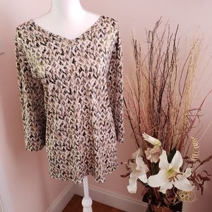 BON WORTH blouse size xxl sleeve 3/4 V neck